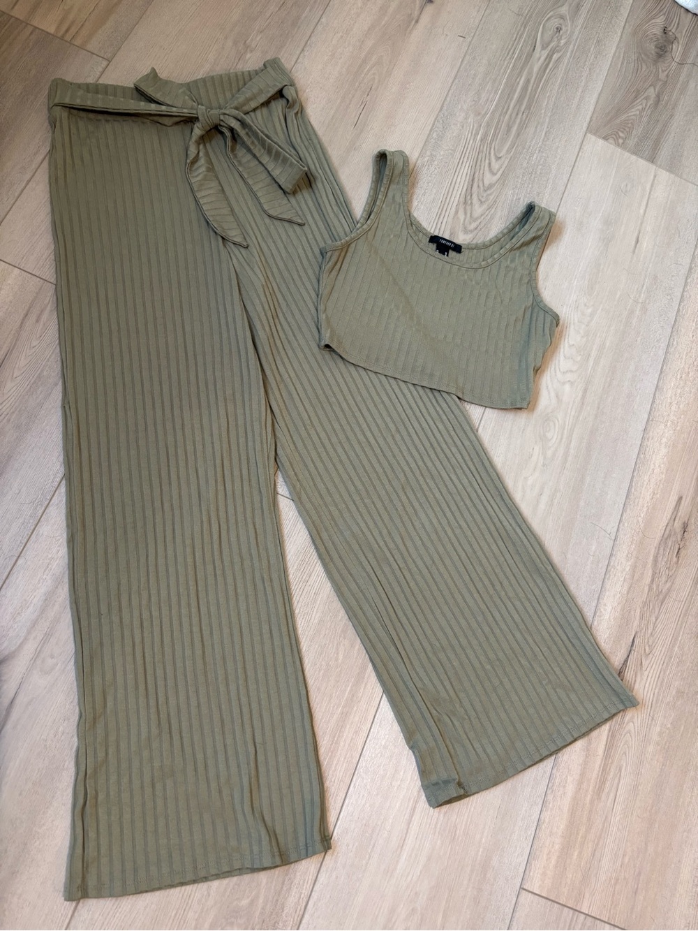 Forever 21 Olive Ribbed Wide-Leg Pants with Tie Waist and Matching Crop Top Set